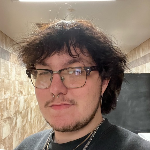 Meet your Posher, Joey - Picture 1 of 1